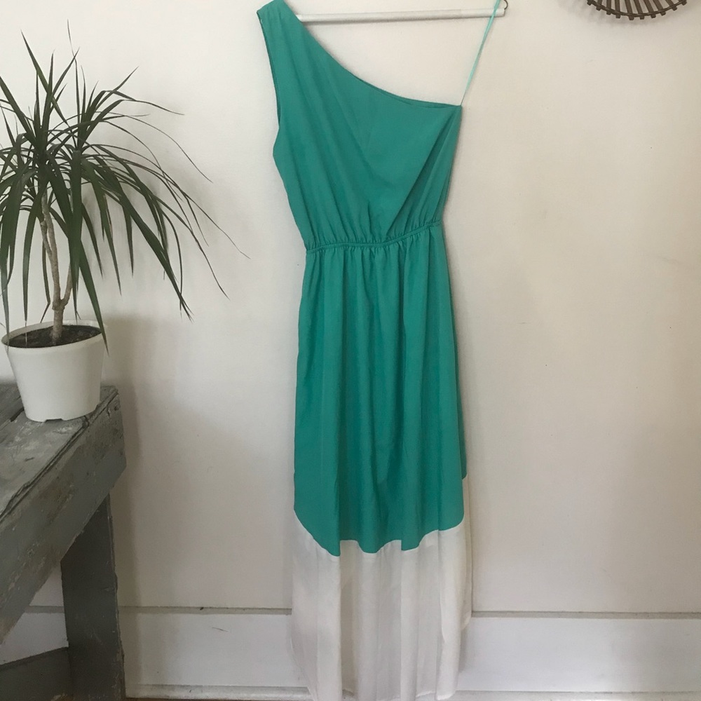 Gianni bini dress 🎯